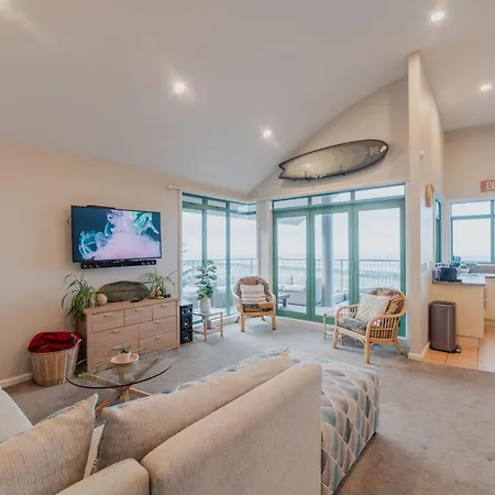 Elevated Ocean View Oasis - 3Br 2 Bath Parking别墅